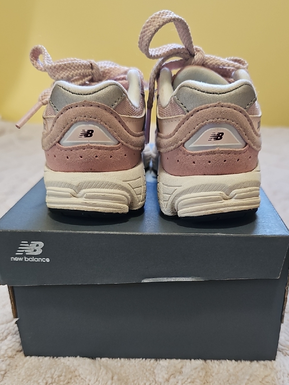 New Balance 2002 Athletic Shoe - Baby / Toddler - Pink Sand / Quartz Pink - Picture 3 of 6